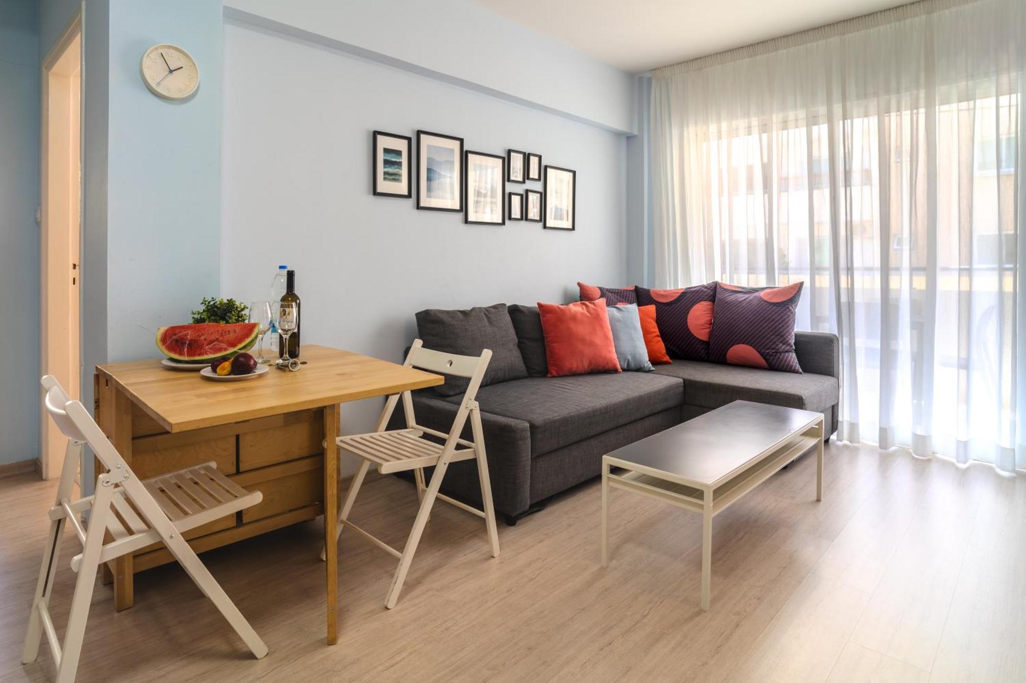 Helios Mackenzie One Bedroom Flat Lárnaca Exterior foto